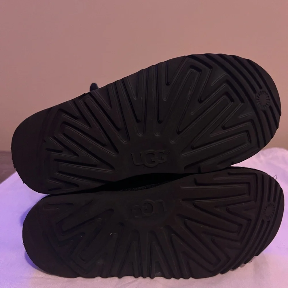 UGG Junior Size 3  Black Suede Boots